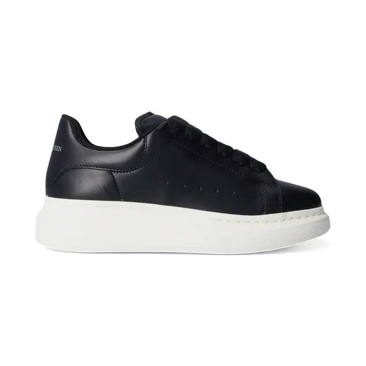 Alexander McQueen Oversized Black White Sole (650862 WHZZ0 1000)