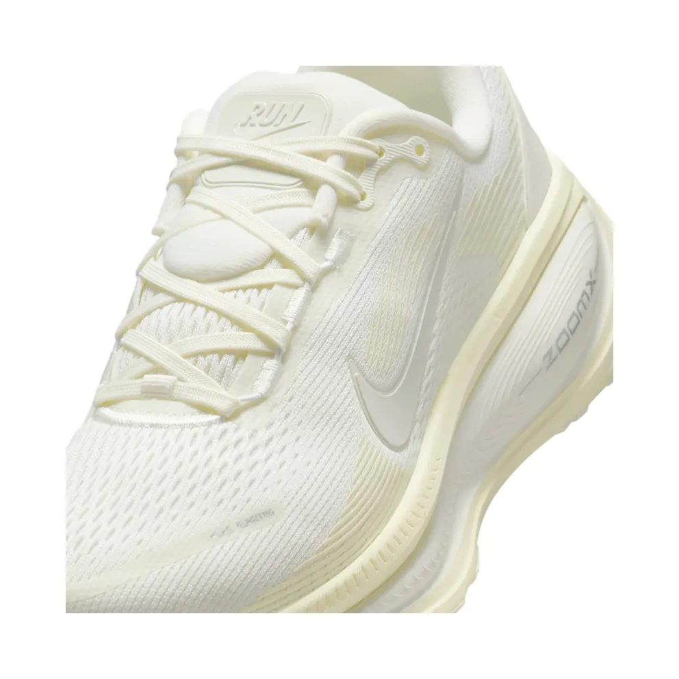 Nike Vomero 18 Sail Coconut Milk (HM6804-110)