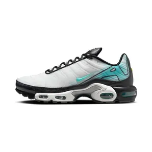 Nike Air Max Plus Mercurial Vapor “Summit White / Black / Iron Grey / Aurora Green” (HV6225-100)