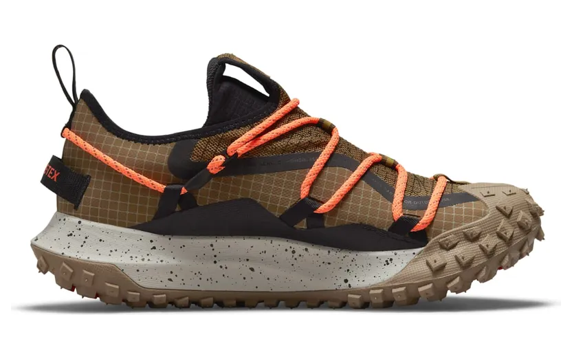 nike-acg DD2861-200