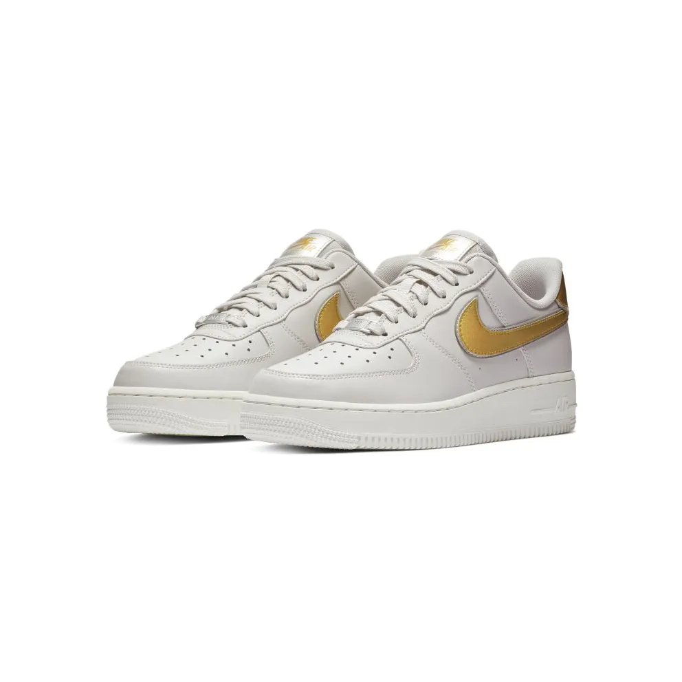 Nike Air Force 1 Low Metallic Platinum Metallic Gold (W) Metallic Platinum/Metallic Gold (AR0642-001)