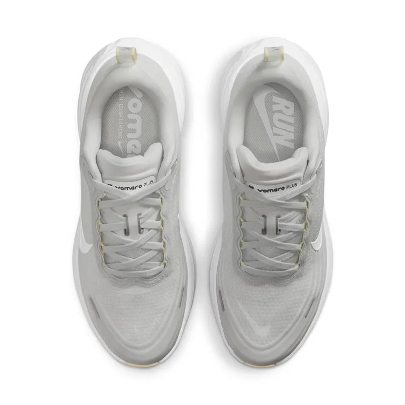 Nike Vomero Plus “Photon Dust Alabaster” (HV8154-009)