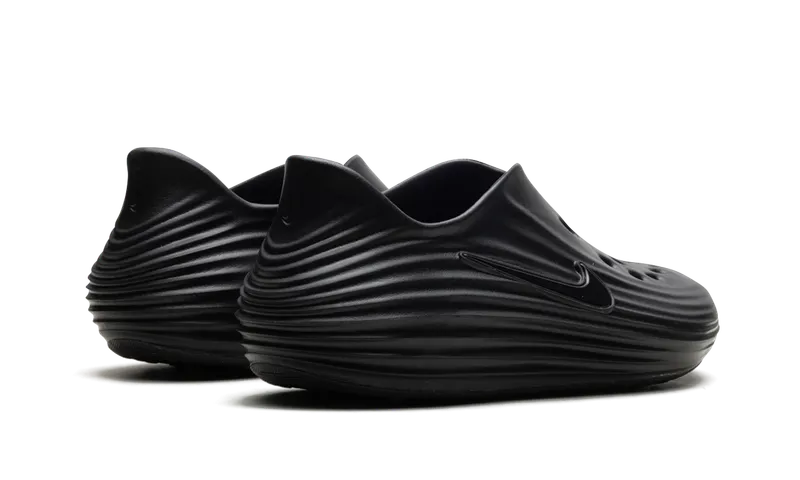Nike Reactx Rejuven8 “Triple Black” (HV5060-001)
