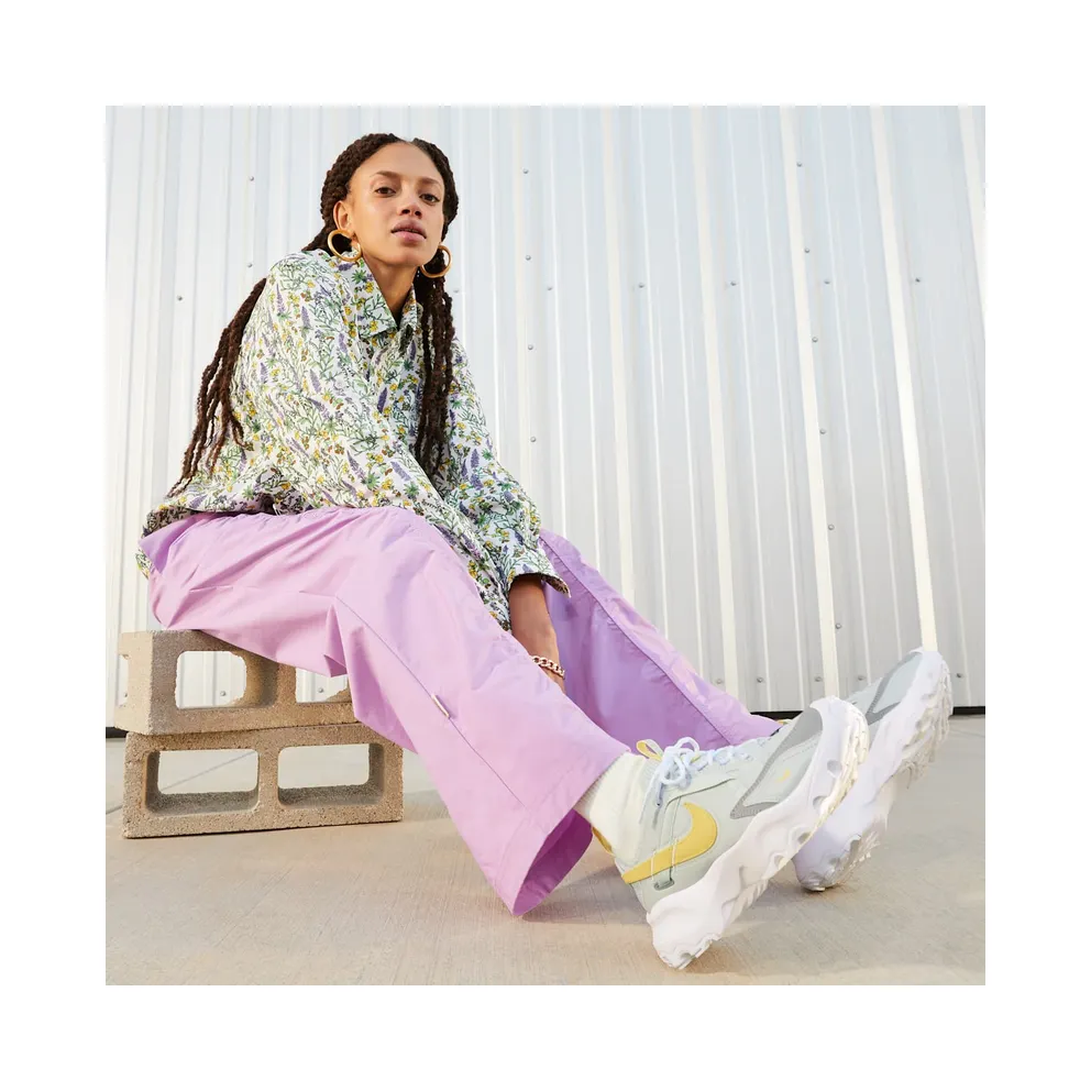 Nike TC 7900 Photon Dust Lemon Chiffon (FJ5469-025)