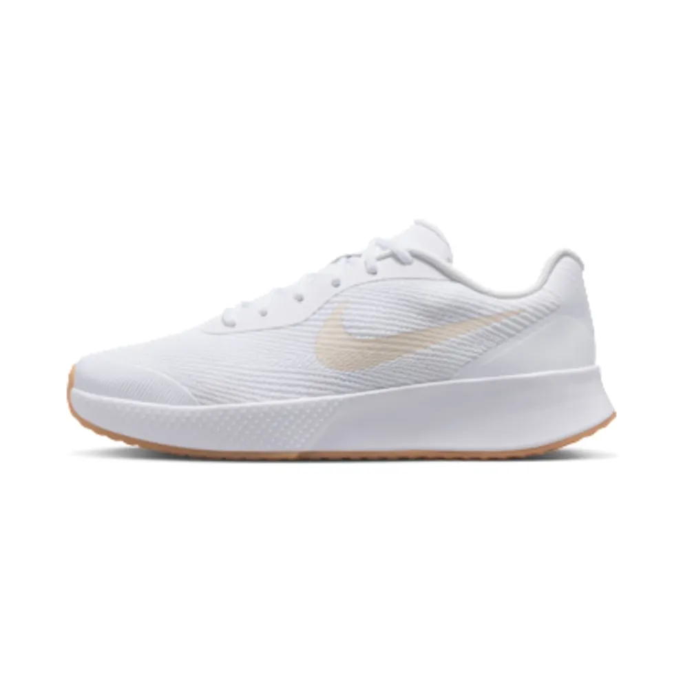 Nike Vapor Lite 3 Hard Court “White / Summit White / Gum Yellow / Light Orewood Brown” (FZ2155-103)