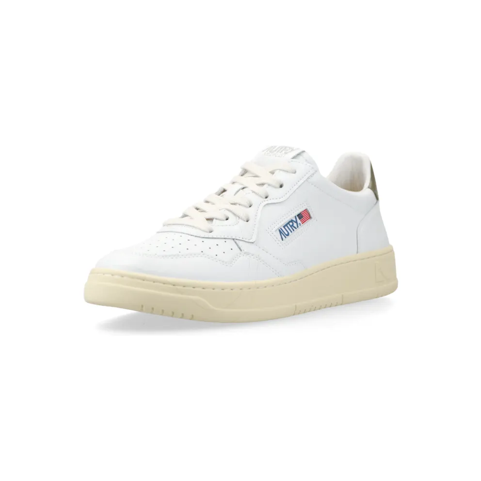 Autry Medalist Low (White / Brown) – AULMLL77