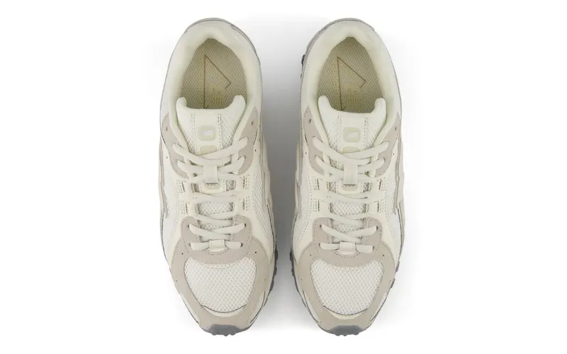New Balance 204L “Angora Linen” (U204LCCB)