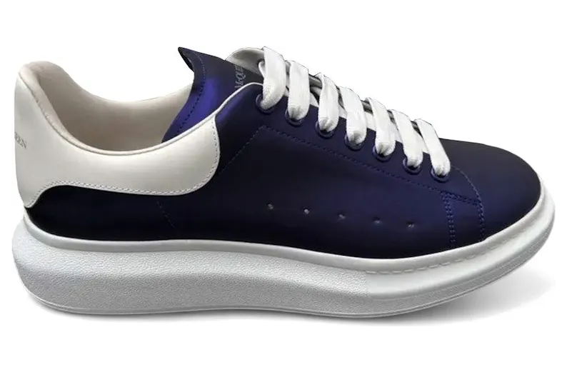 Alexander McQueen Oversized Electric Blue (662655 W4PW1 4383)