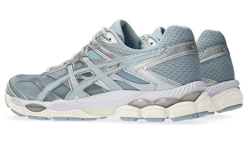 asics-gel-cumulus 1203B218-400