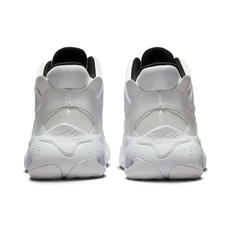 air-jordan-max-aura DN3687-100