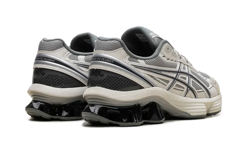 Asics Gel-Kinetic Fluent “Seal Grey Pure Silver” (1203A591-021)