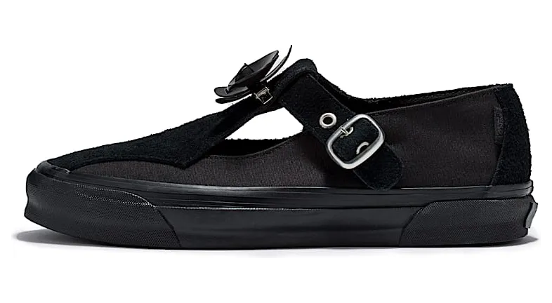 vans-style VN0007QFBLK
