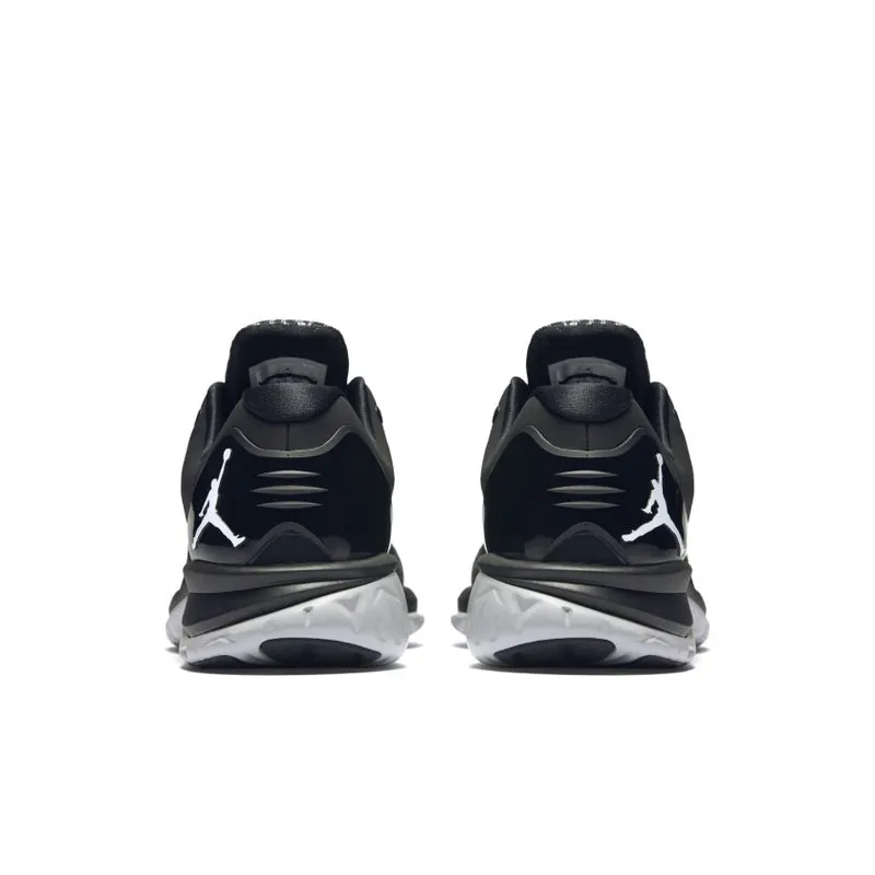 Jordan Trainer ST Black Wolf Grey Black/White-Wolf Grey-Cool Grey (820253-010)
