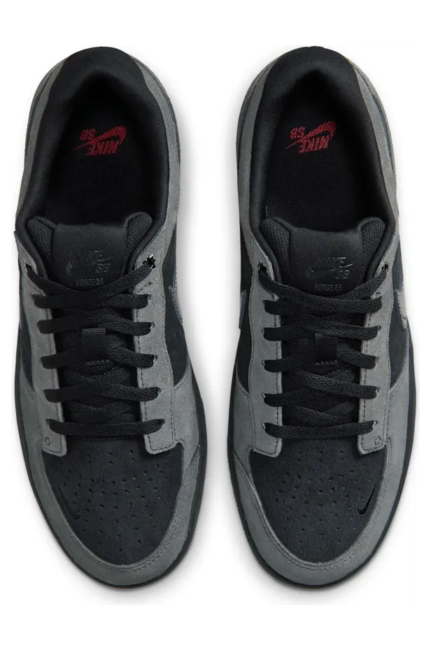 nike-air-force IR1819-010