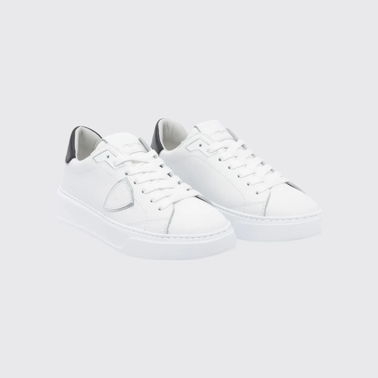 Philippe Model Temple Smooth Calfskin Low-Top Sneakers with Bicolor Design White 1 (BTLDV010)