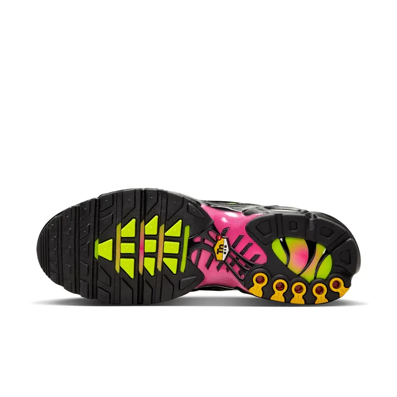 Nike Air Max Plus “Hyper Pink Volt Black” (DM0032-027)