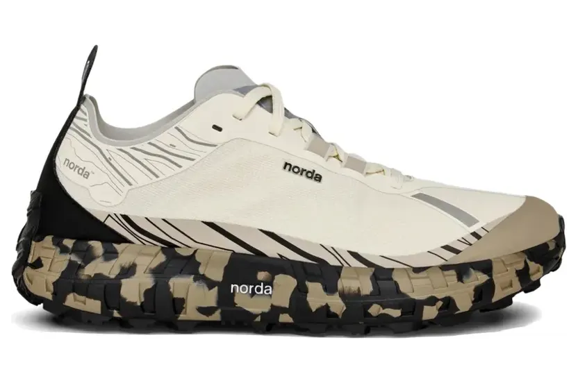 norda Sneakers in Colour-Block-Optik – Nude (001MABYSS)