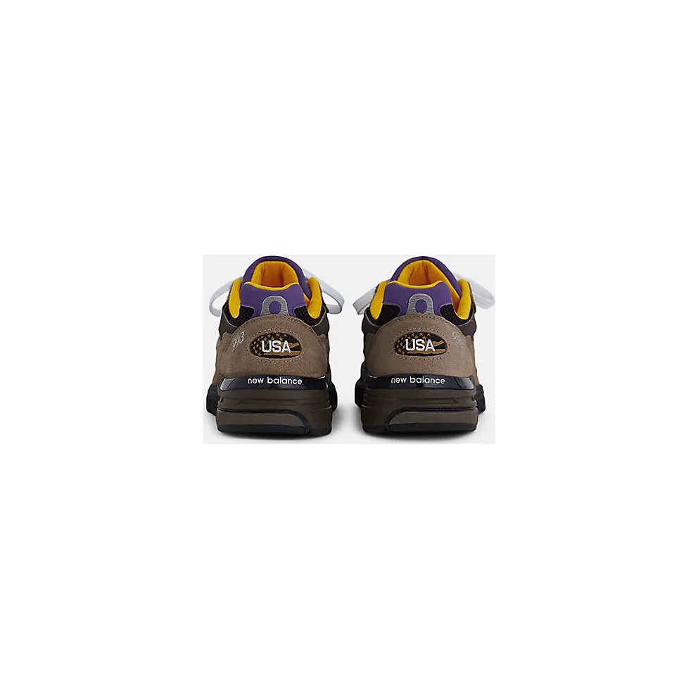 New Balance 993 “Made in USA – Mushroom / Midnight Violet” (U993MU)