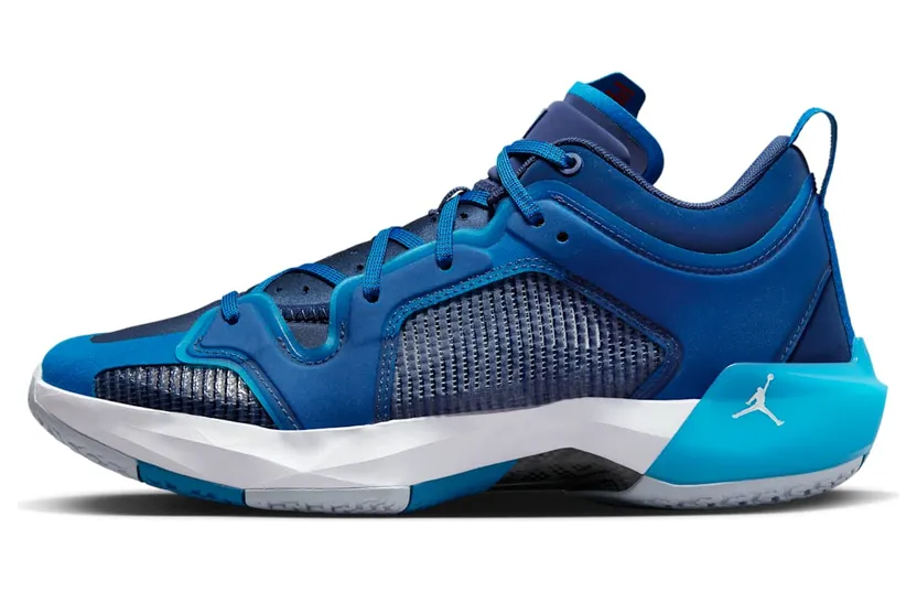 Air Jordan 37 DV9909-401
