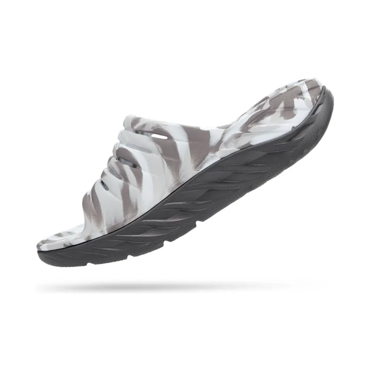 hoka-one-one-ora-recovery 1126856-LRSH