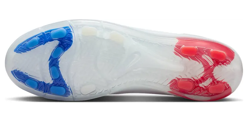 Jacquemus x Nike Cryoshot Tiempo R10: minimal designer-drop (2)