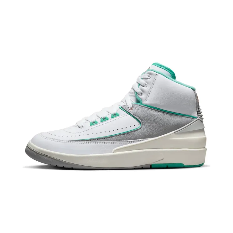 Jordan 2 Retro “Crystal Mint” (FN6755-100)