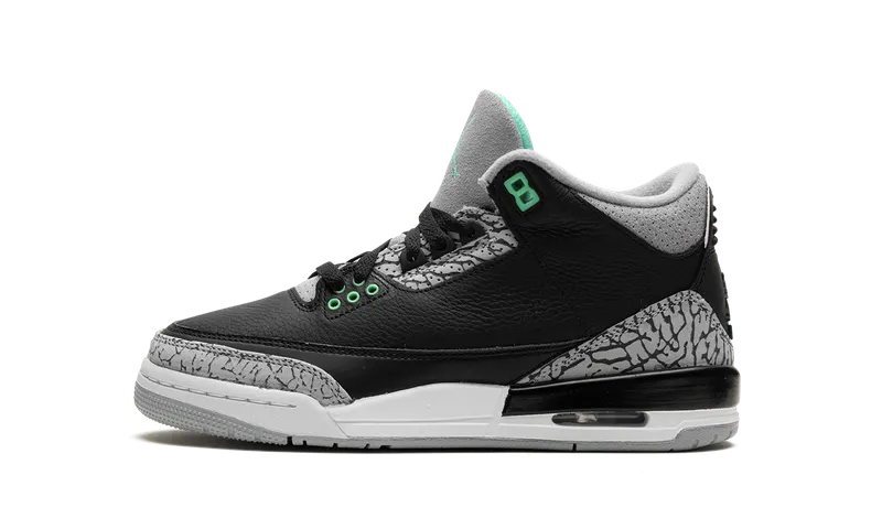 Air Jordan 3 GS “Green Glow” (DM0967-031)