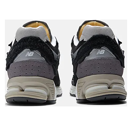 new-balance-2002r M2002RDJ