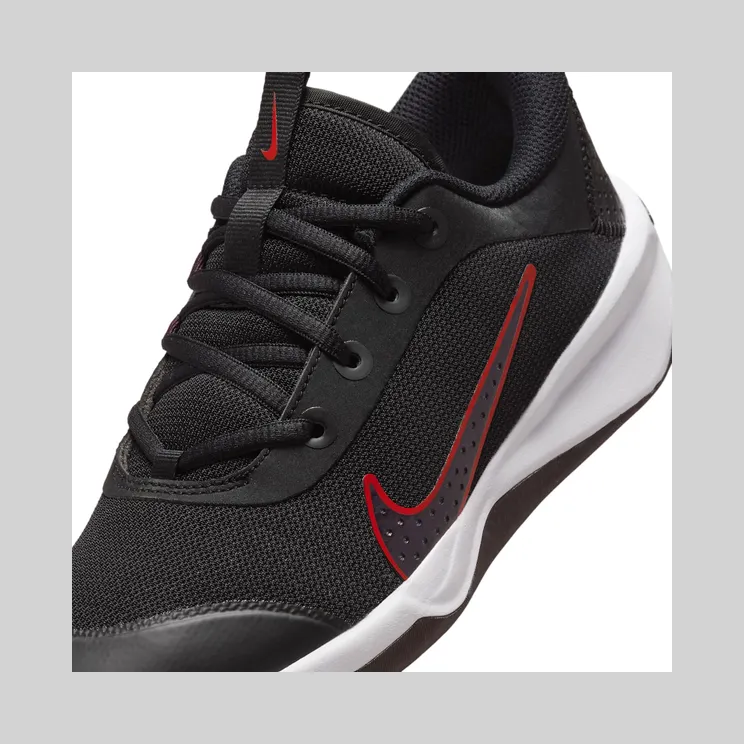 nike-omni-multi-court DM9027-008