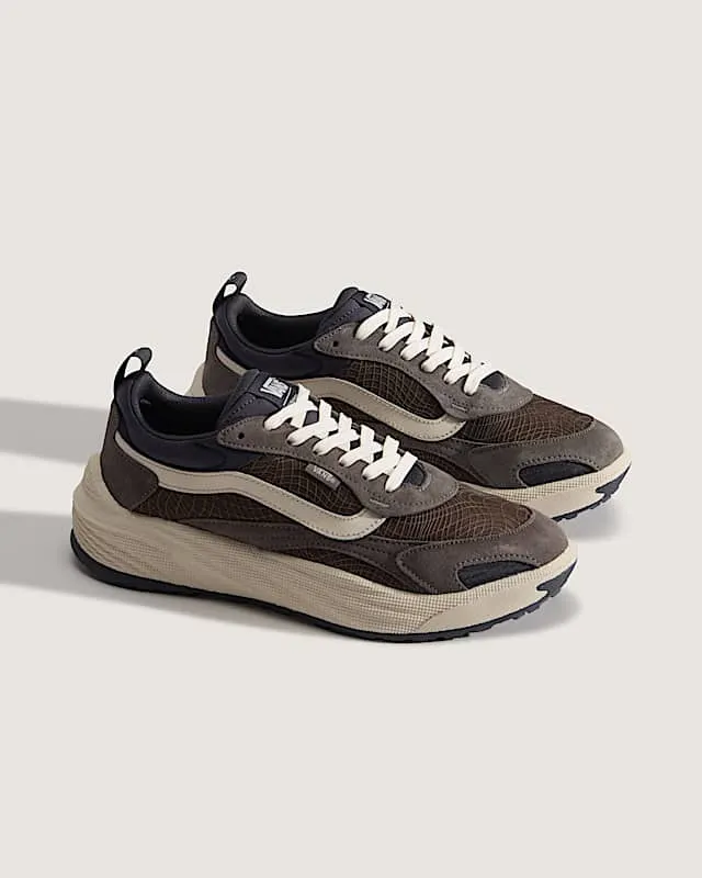 Vans UltraRange Ecru / Navy / Bruin / Chocoladebruin (VN000EJ8FST)
