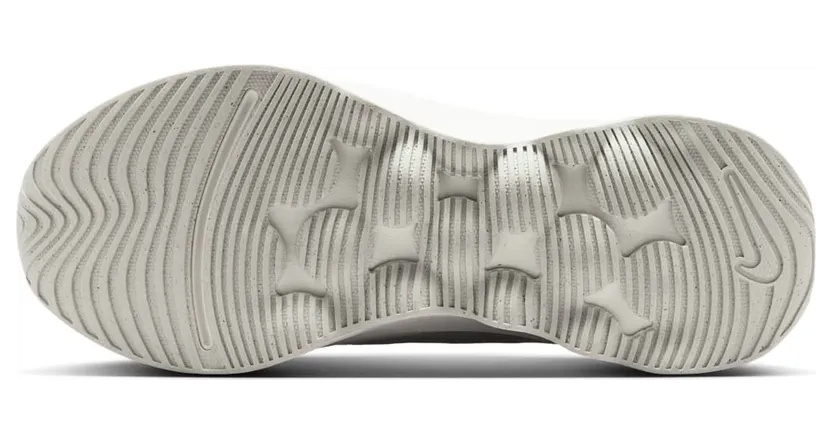 nike-motiva II7278-102