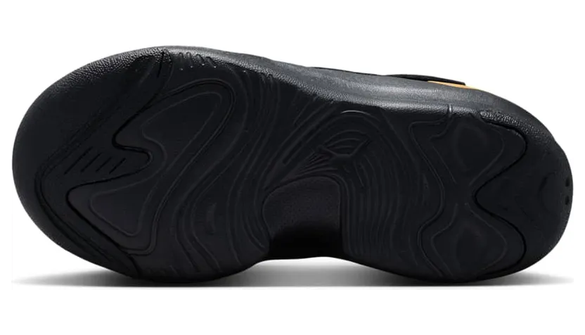 air-jordan-max-aura HQ2090-007