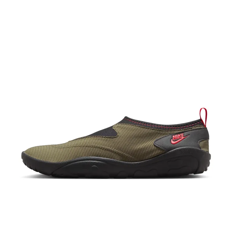 Nike Aqua Turf (medium olive / university red / black) – FZ5627-200