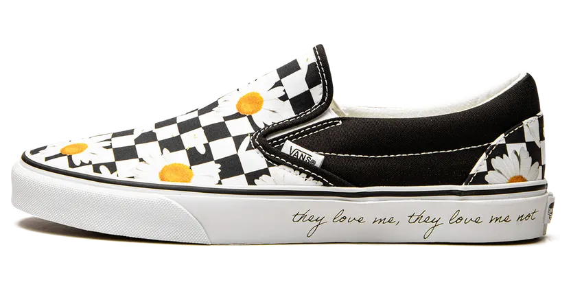 VANS Love Me/love Me Not Classic Slip-on Schoenen Zwart (VN0A5JMHB0B)