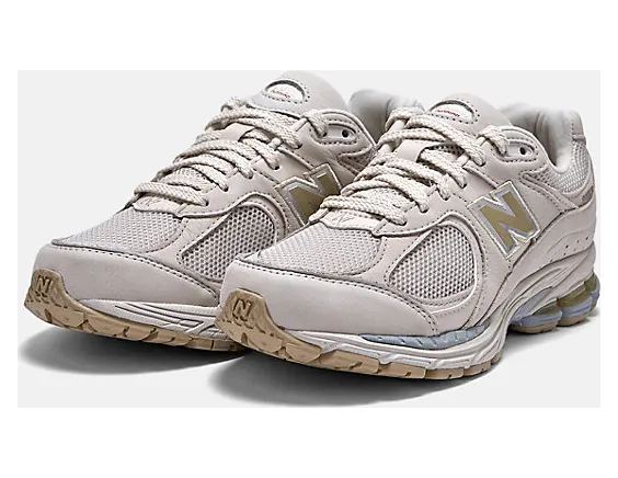 new-balance-2002r ML2002R3
