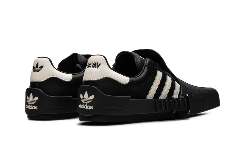 Adidas Superfinger Superstar “AVAVAV Black” (JP7141)