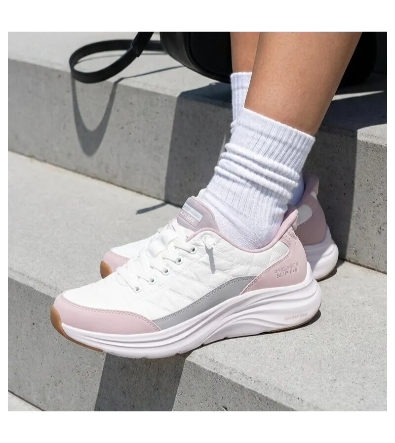 skechers-slip-ins 150404WLV
