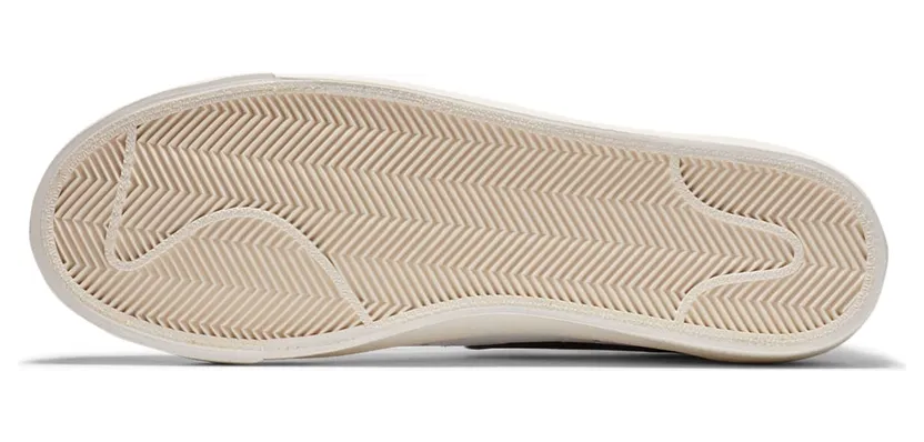 nike-blazer DA6464-101