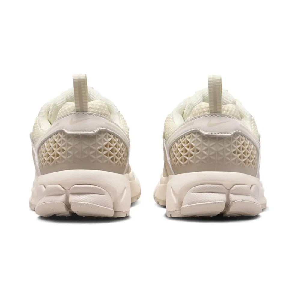 Nike Vomero 5 GS “Soft Pearl Burgundy Crush” (IB5853-002)