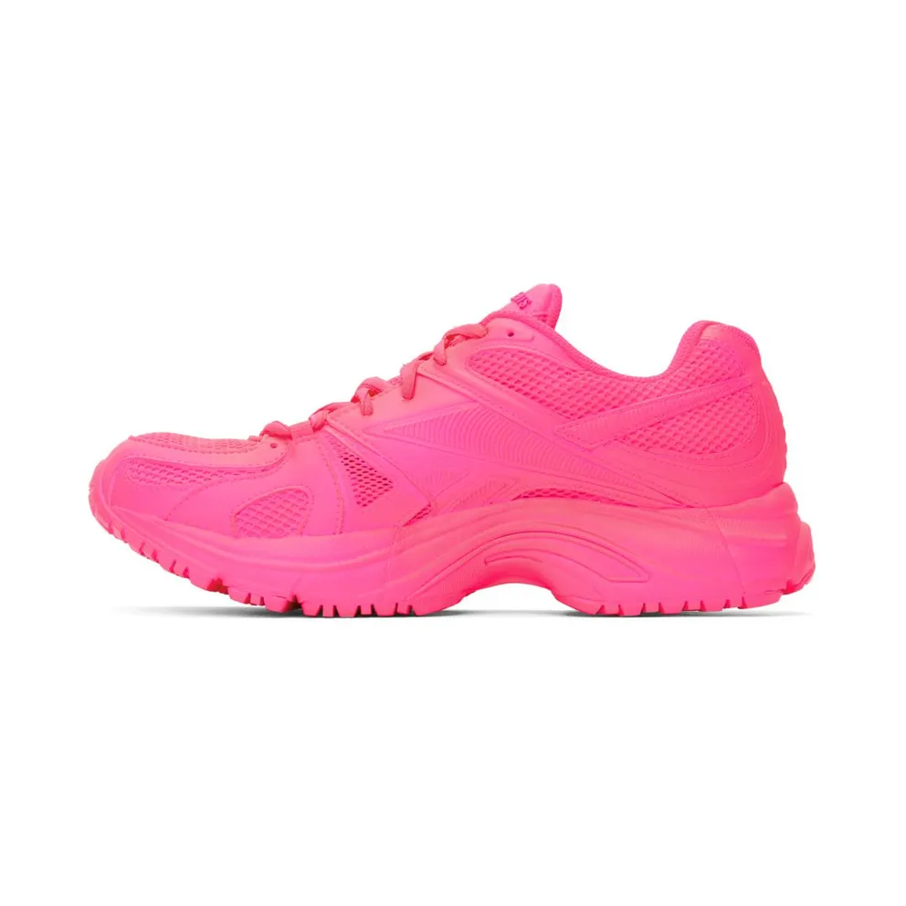 VETEMENTS Pink Reebok Edition Spike Runner 200 NEON PINK (UE51SN100P)