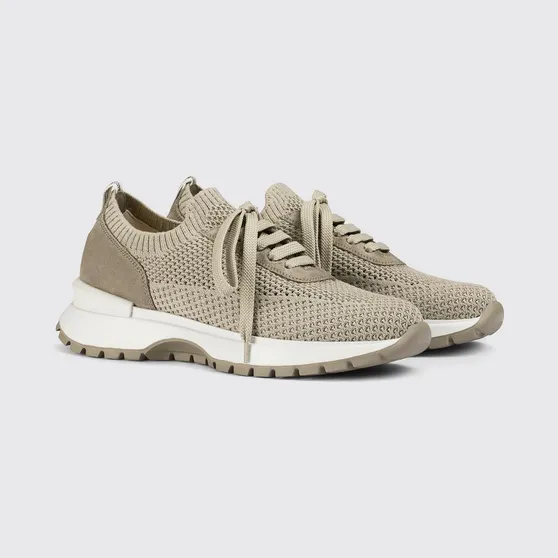 Doucal’s Crochet Knit and Suede Sneakers Beige (DD8765WHINPZ849SC05)