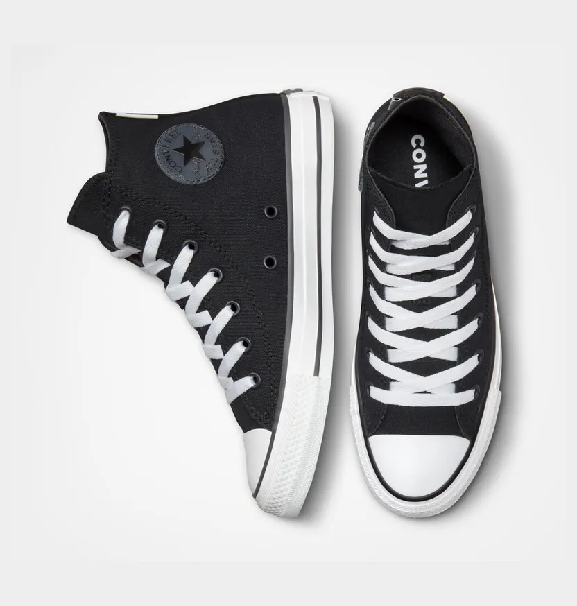 converse-chuck-taylor-all-star A02581C