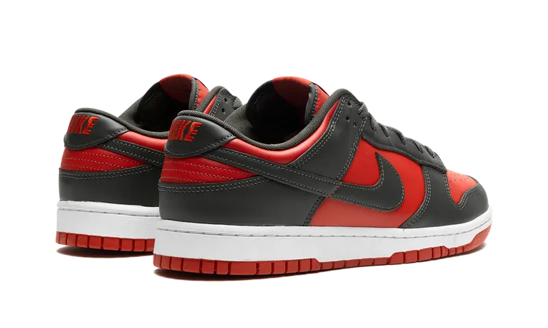 Nike Dunk Low “Mystic Red” (DV0833-600)