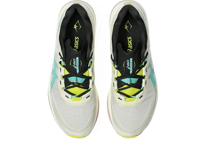 ASICS FUJISPEED 4 “Light Dust / Aurora Green” (1013A179-020)
