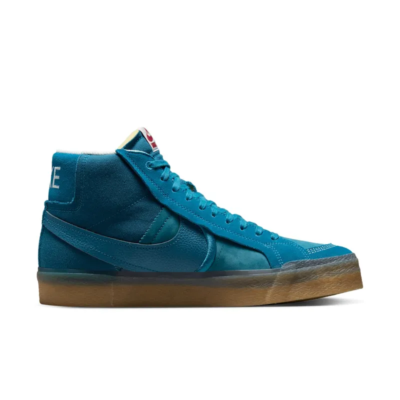 Nike SB Zoom Blazer Mid PRM Plus Green Abyss Gum (DV5468-300)
