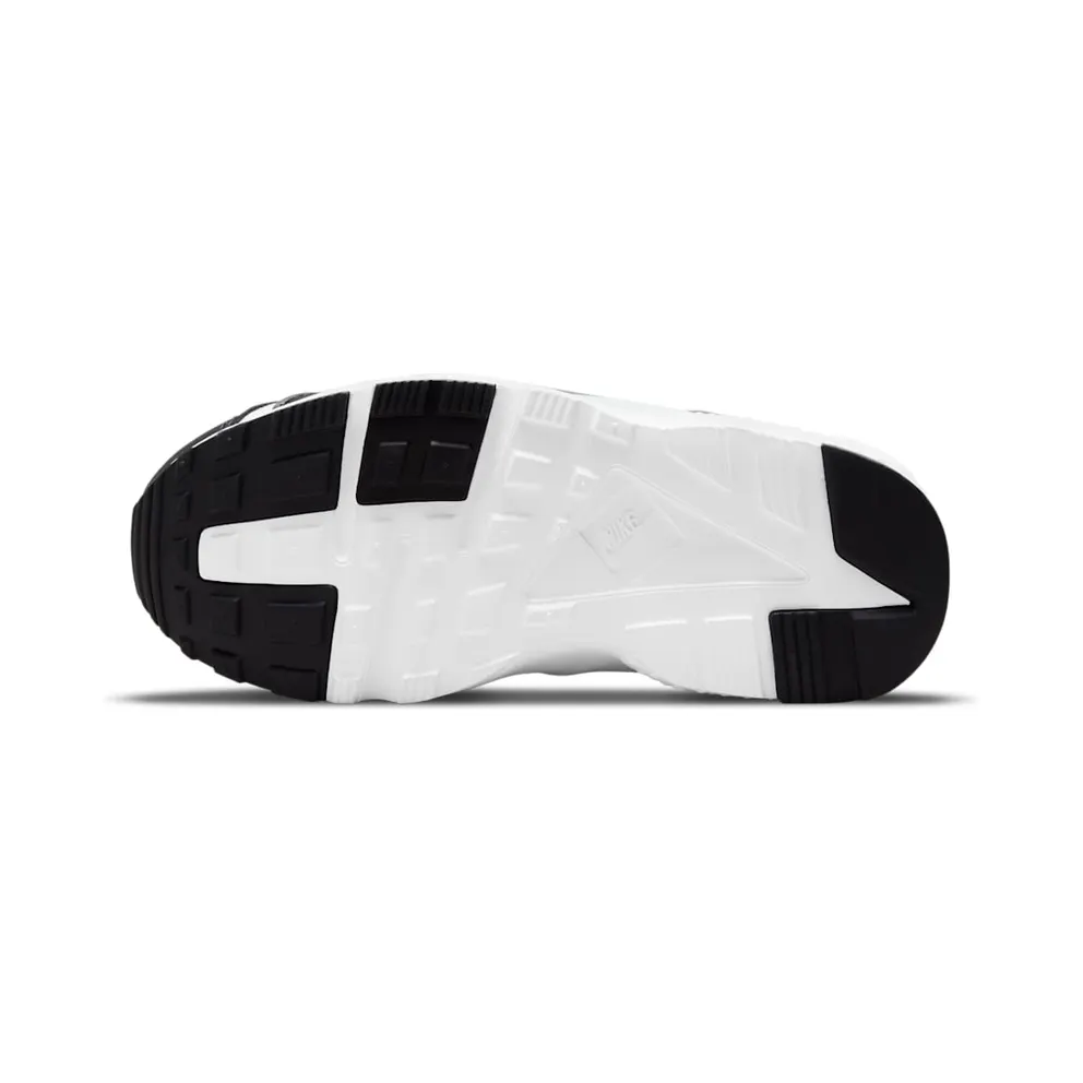 Nike Huarache Run “White / Off-Noir / Mint Foam” (704949-116)