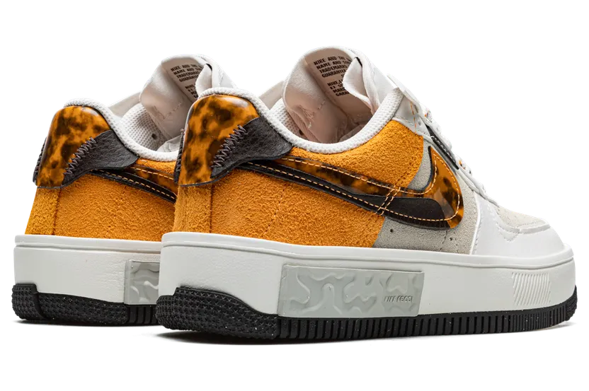 nike-air-force DR0151-001