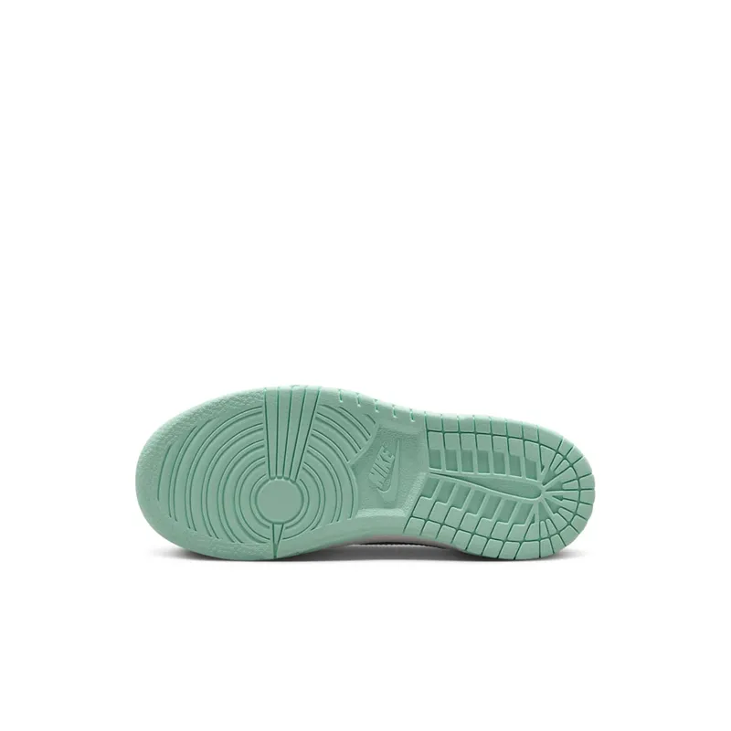 Nike Dunk Low “Mint Foam” (FZ3536-100)