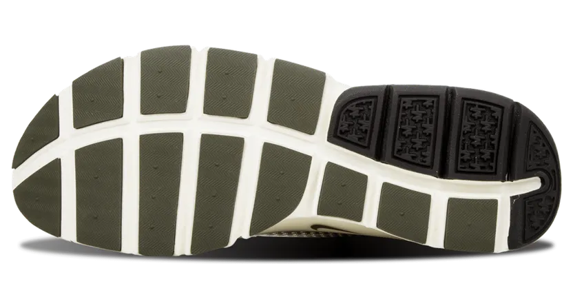 nike-sock-dart 728748-300