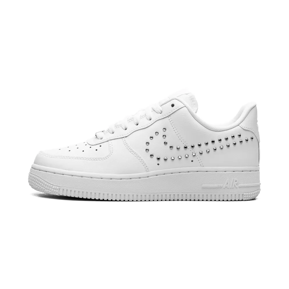 Nike AIR FORCE 1 LO “White / Metallic Silver” (FQ8887-100)